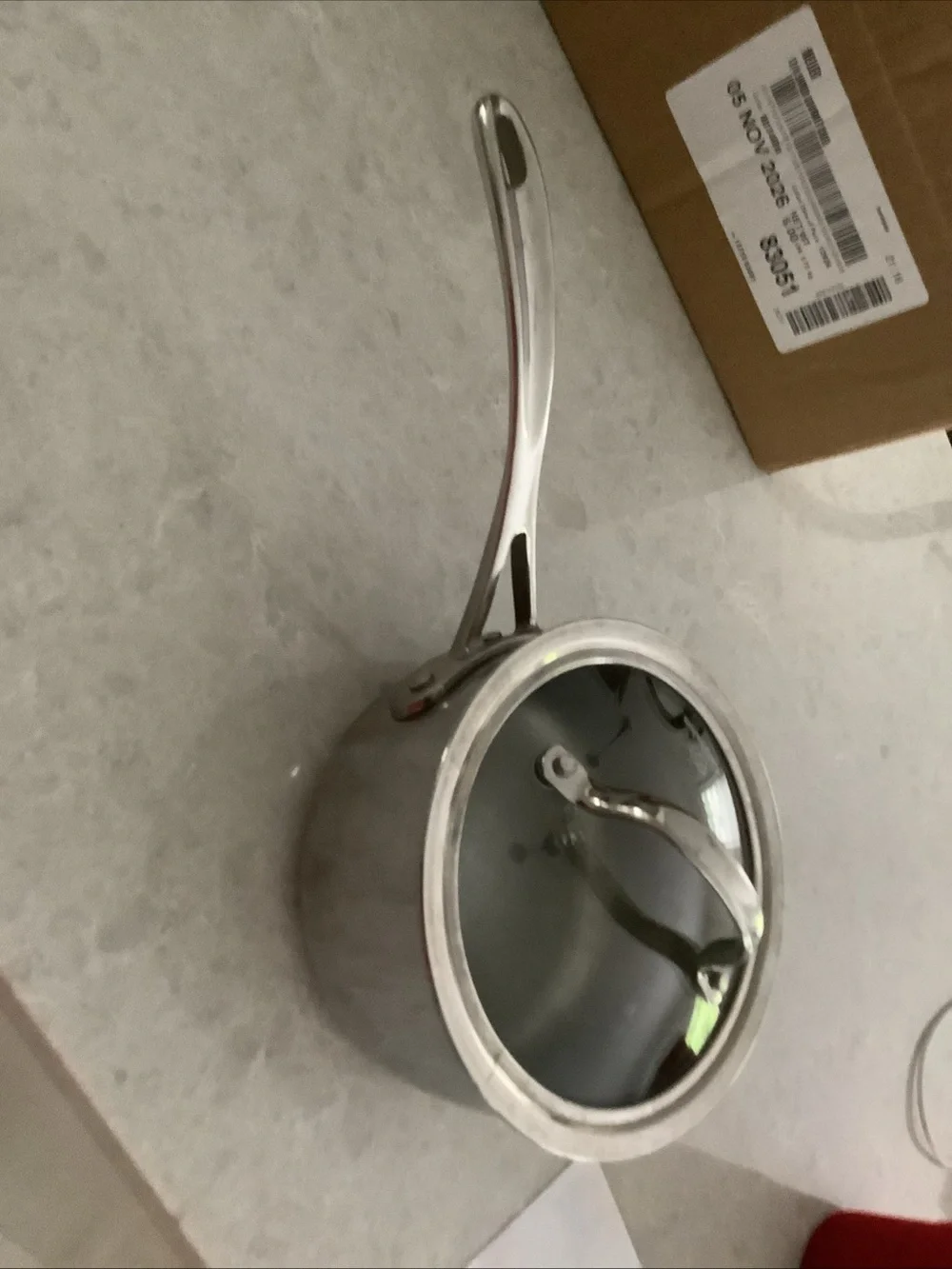 Calphalon stainless steel 1.5 saucepan with lid